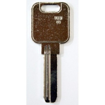 LLAVE ESPECIAL CABEZA PLASTICO UCEM-8D.P JMA