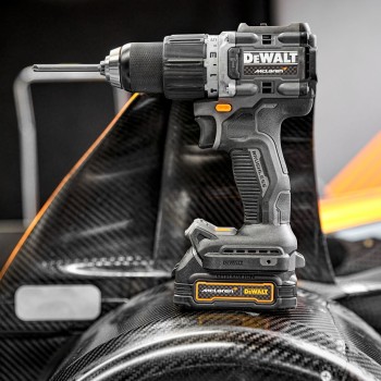 TALADRO PERCUTOR BRUSHLESS XR 18V PS MCLAREN F1 2x1.7Ah 2