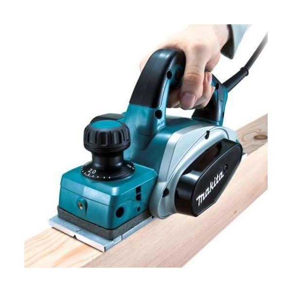 KP0800 Cepillo 82mm 620W