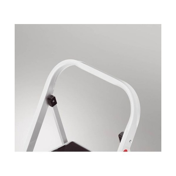 Mini escalera de acero K20