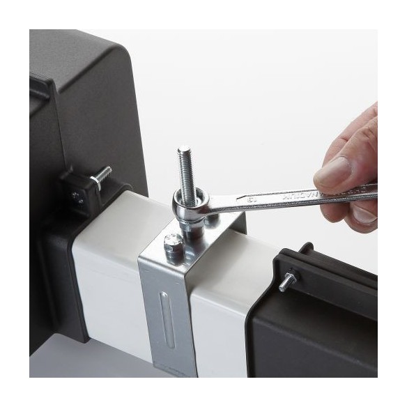 JUEGO DE LLAVES COMBINADAS 8 PIEZAS EN SOPORTE PLASTICO HR