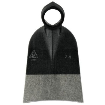 Azada forjada para remover la tierra