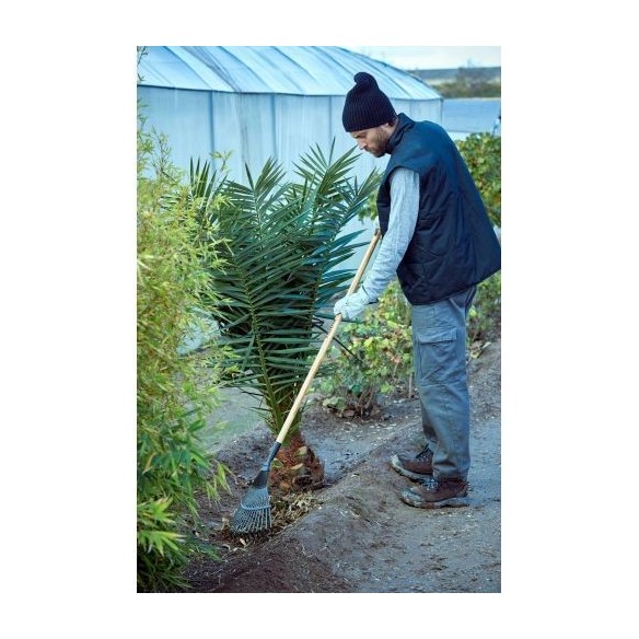 Escoba púas planas para limpieza de césped con mango madera FSC  / 3041CM