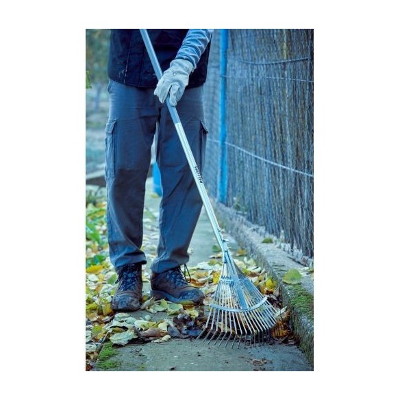 Escoba ajustable púa plana para limpieza de césped con mango aluminio / 3042CMA