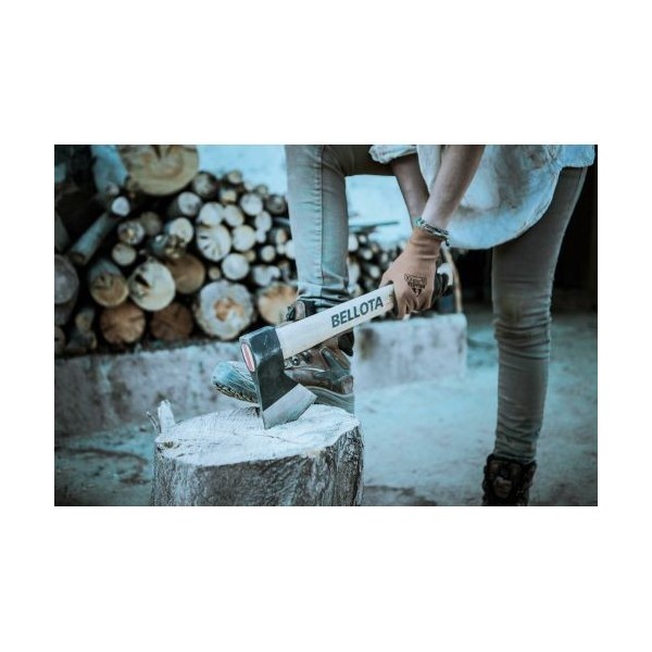 Hacha vizcaina PROLINE con cuña patentada / 8130N