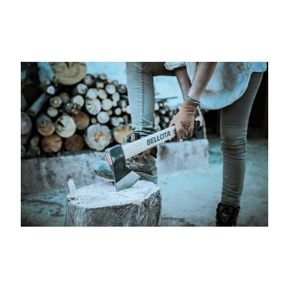 Hacha vizcaina PROLINE con cuña patentada / 8130N