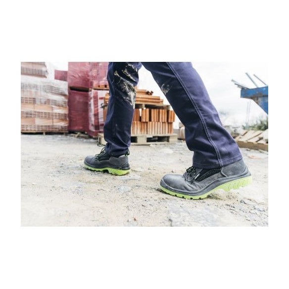 Zapato de seguridad Comp+ S1P / 72310