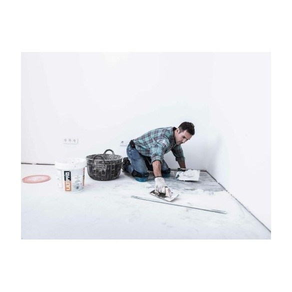 Llana recta con mango de madera para trabajos de acabado / 5861