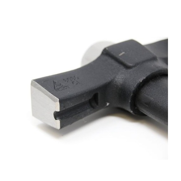 Martillo encofrador con imán y mango de fibra carbono / 8030CICF