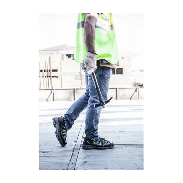 Martillo encofrador con imán y mango de fibra carbono / 8030CICF