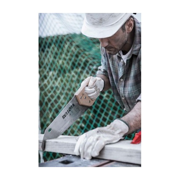 Serrucho carpintero con mango madera PEFC / 4551