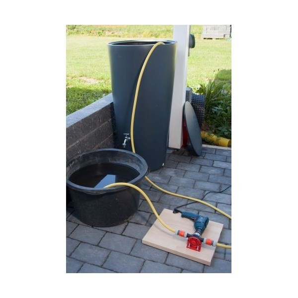 Bomba con carcasa de plástico (3000 l/h)